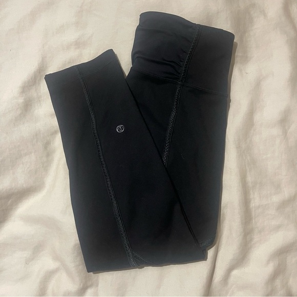 Lululemon Rehearsal Crop Black Leggings Size 4 - Picture 12 of 13
